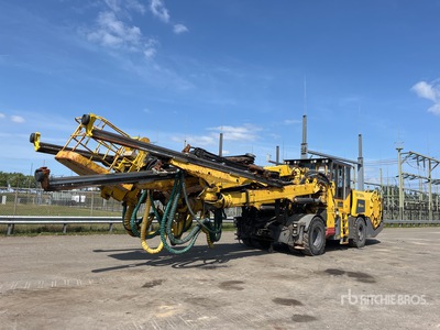 2014 Atlas Copco XE3C Jumbo boor