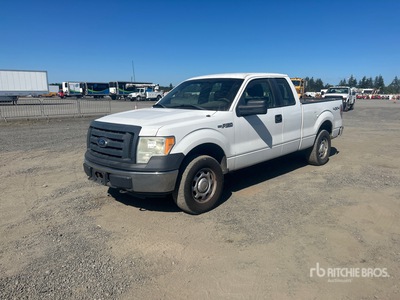 2010 Ford F-150 XL 4x4 Extended Cab Pickup
