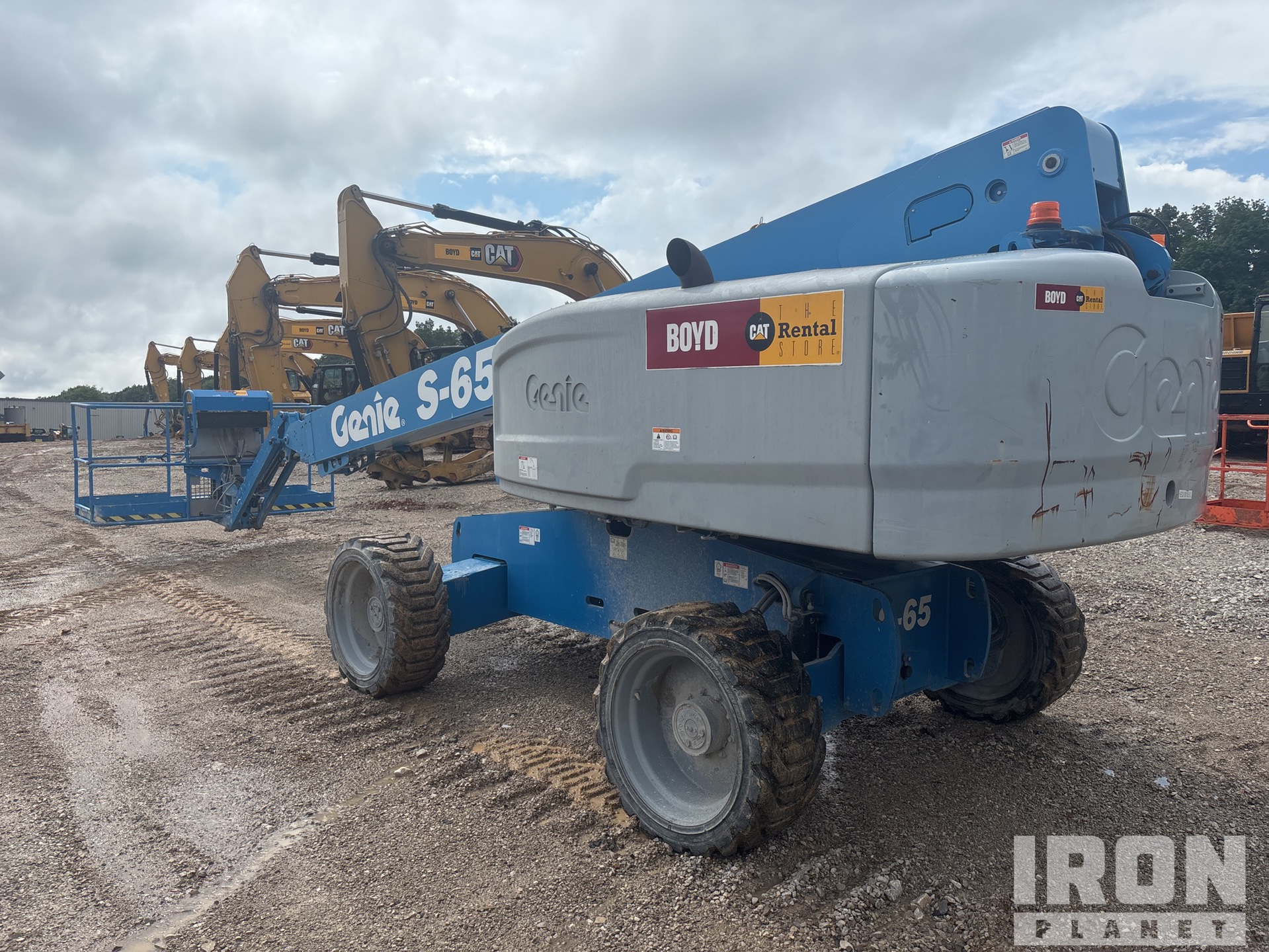 シェーンボーデン 2015 Genie S-65 4WD Telescopic Boom Lift in Bowling Green