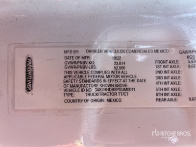 2023 Freightliner Cascadia 126 6x4 T/A Sleeper Truck Tractor