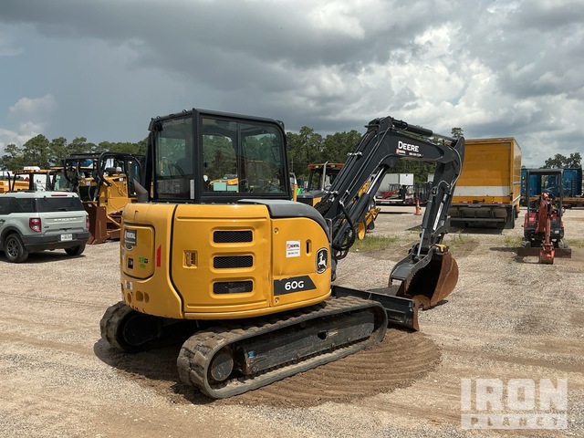 MINI EXCAVADORA JOHN DEERE 60G