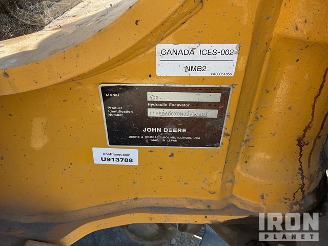 EXCAVADORA 2022 JOHN DEERE 60G