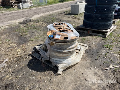 Quantity of (4) Steel 22.5 Rims