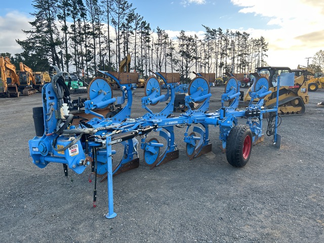 5051 2 bt Dearborn 10-153 3pt Plow $450.00 - JM Equipment