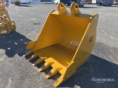 2025 Hongwing 1250 mm Digging Excavator Bucket - Fits Kato HD820 (Unused)