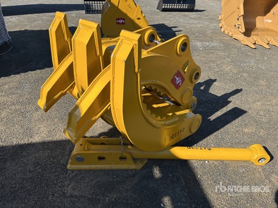 2025 Hongwing Excavator Grapple - Fits Cat 320 (Unused)
