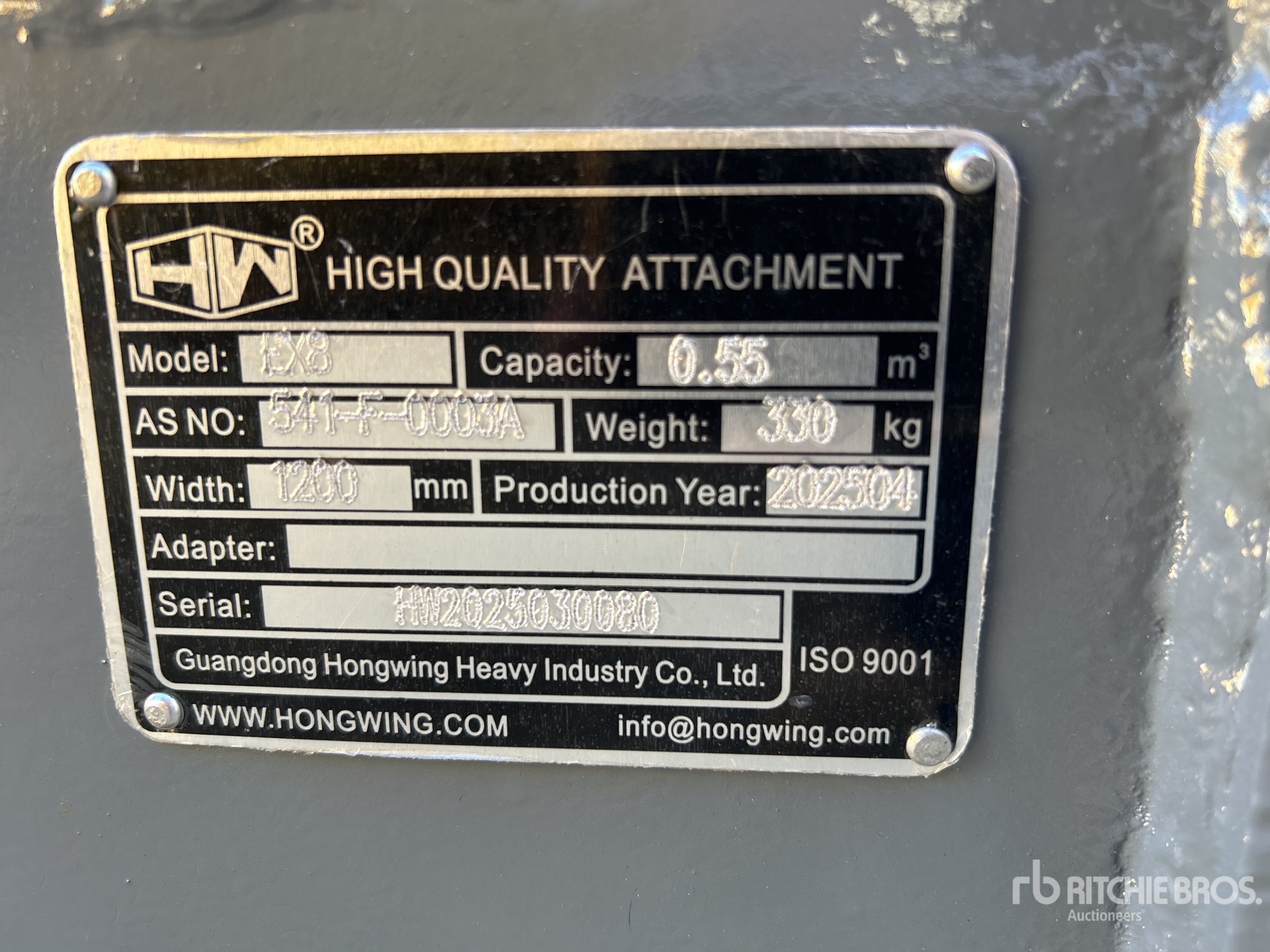 2025 Hongwing Cleanup Excavator Bucket - Fits EX8 (Unused)