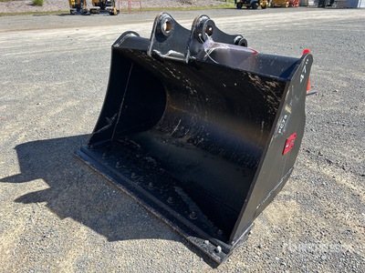 2025 Hongwing 1200 mm Cleanup Excavator Bucket - Fits Komatsu PC78 (Unused)