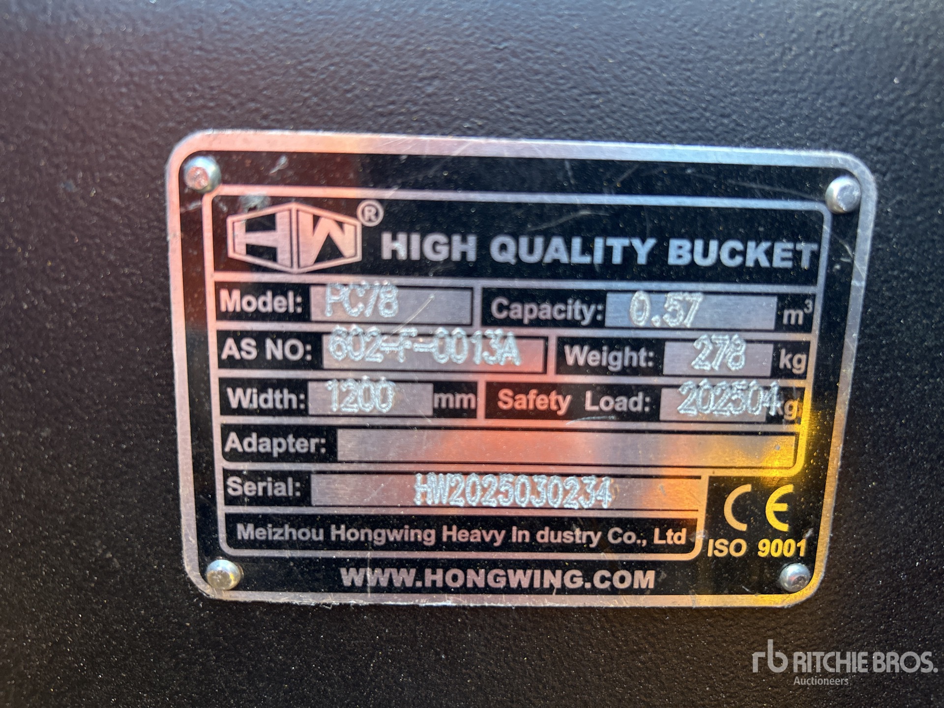 2025 Hongwing Excavator Bucket - Fits EX8 (Unused)