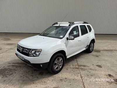 2015 DACIA Duster 4x4 AWD سيارة