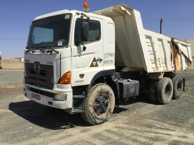 2007 Hino 700 4041 6x4 Dump Truck
