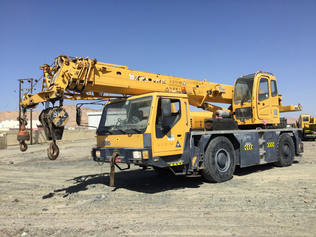 2007 XCMG QAY25 All Terrain Crane