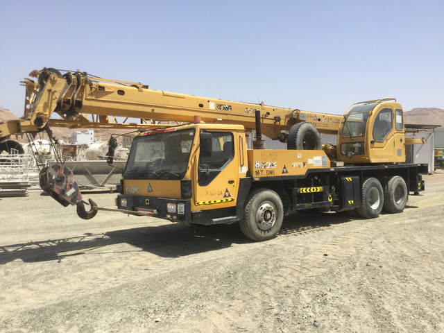 2006 XCMG QY16K All Terrain Crane