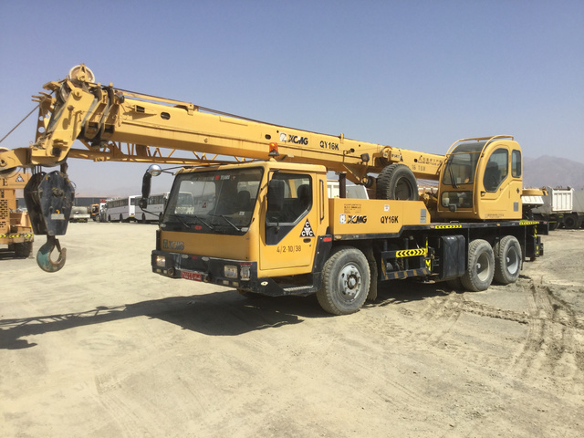 2006 XCMG QY16K All Terrain Crane