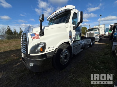 2017 Freightliner Cascadia 125 6x4 T/A Day Cab Truck Tractor (Inoperable)