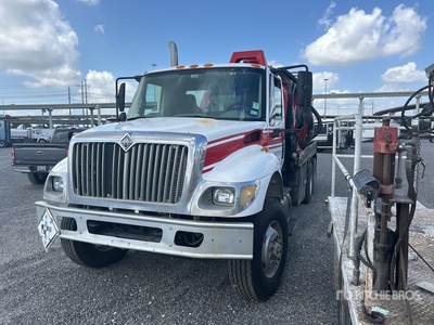 2006 Keith Huber on 2007 International 7400 6x4 Vacuum Tanker Truck (Inoperable)