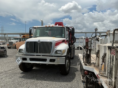 2006 Keith Huber on 2007 International 7400 6x4 Vacuum Tanker Truck (Inoperable)