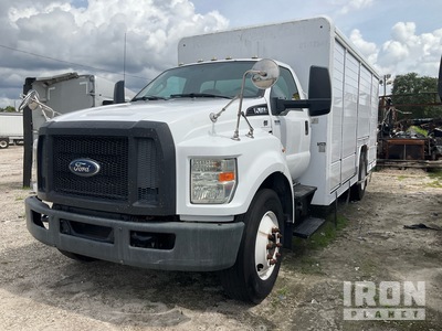 2017 Ford F-650 LNG 4x2 8 Bay Beverage Truck (Inoperable)