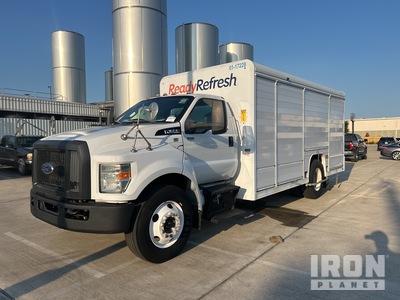 2017 Ford F-650 4x2 8 Bay Beverage Truck