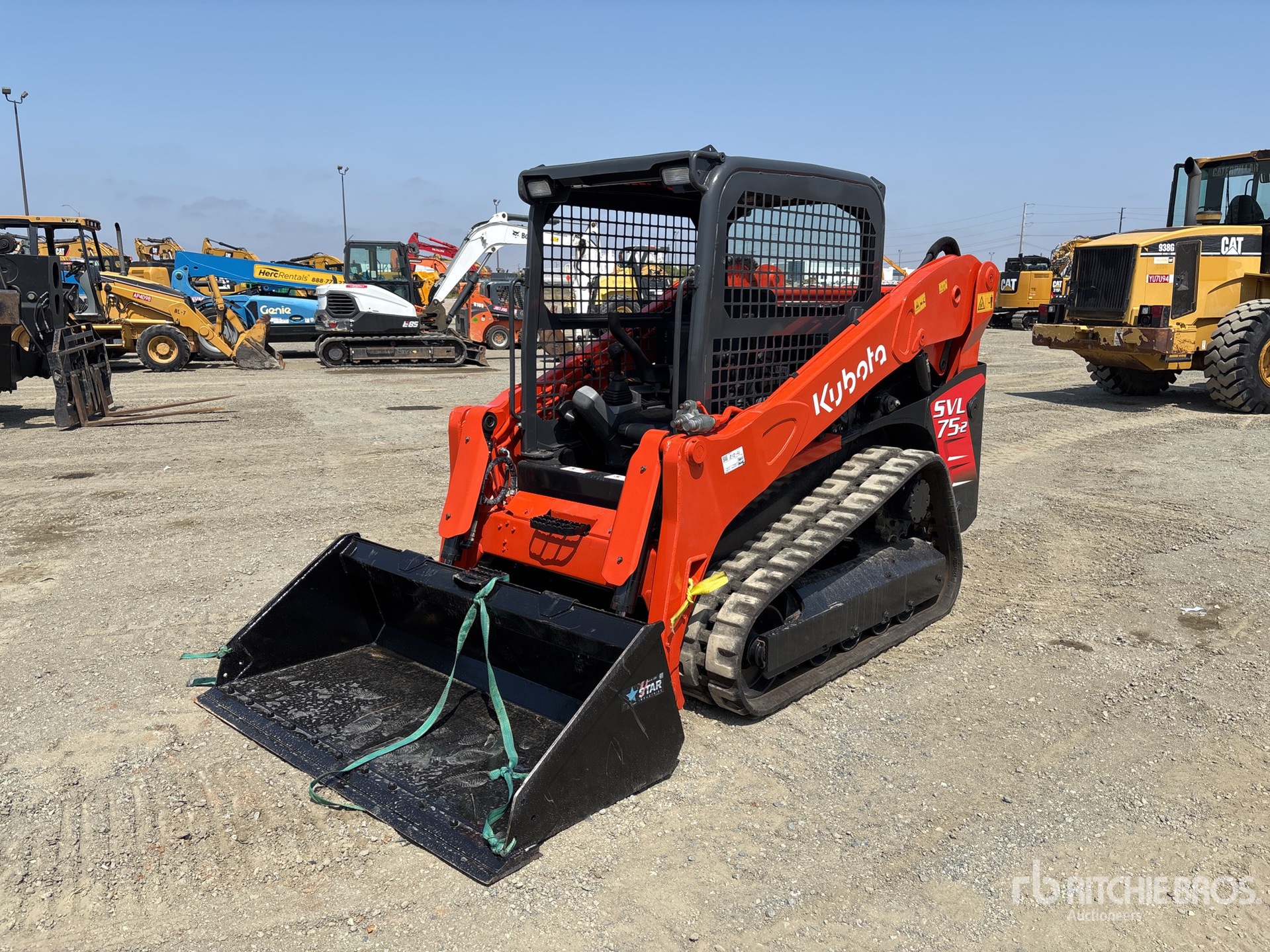 2018 Kubota SVL75-2 لودر بجنزير
