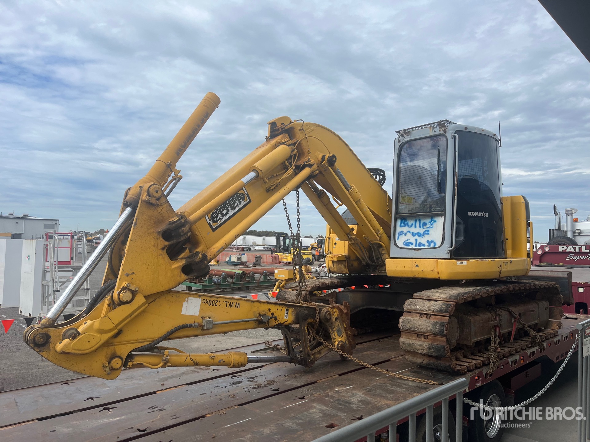 2000 Komatsu PC128UU-2 Tracked Excavator (Inoperable)