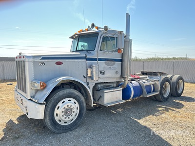 1990 Peterbilt 379 6x4 T/A Dagcabine Trekker