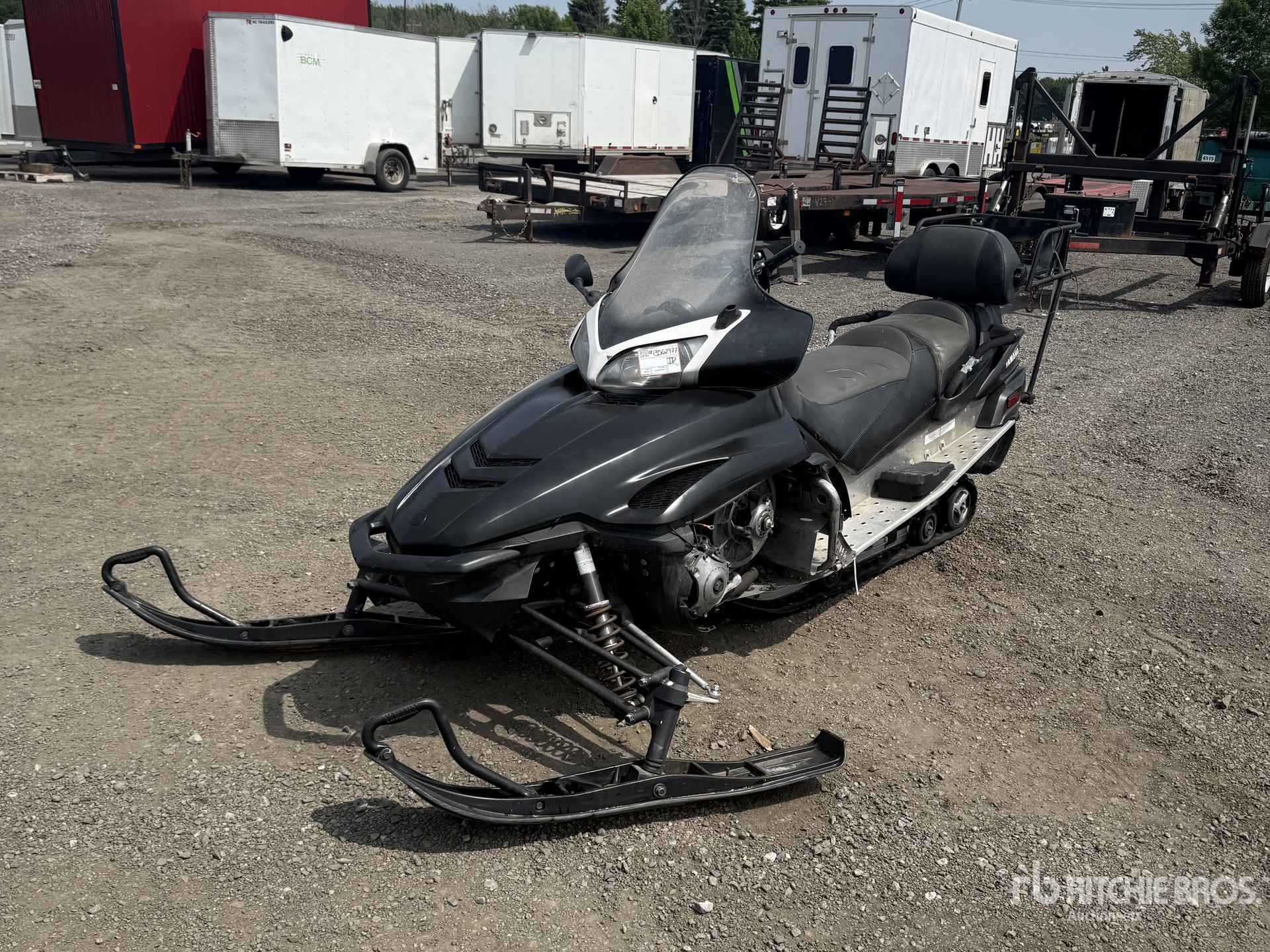 2009 Yamaha RS Venture Skuter śnieżny (Inoperable)
