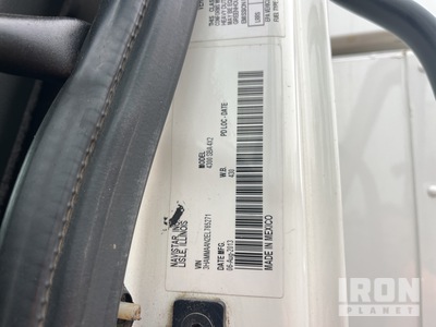 2014 International 4300 4x2 Camion déchiqueteur