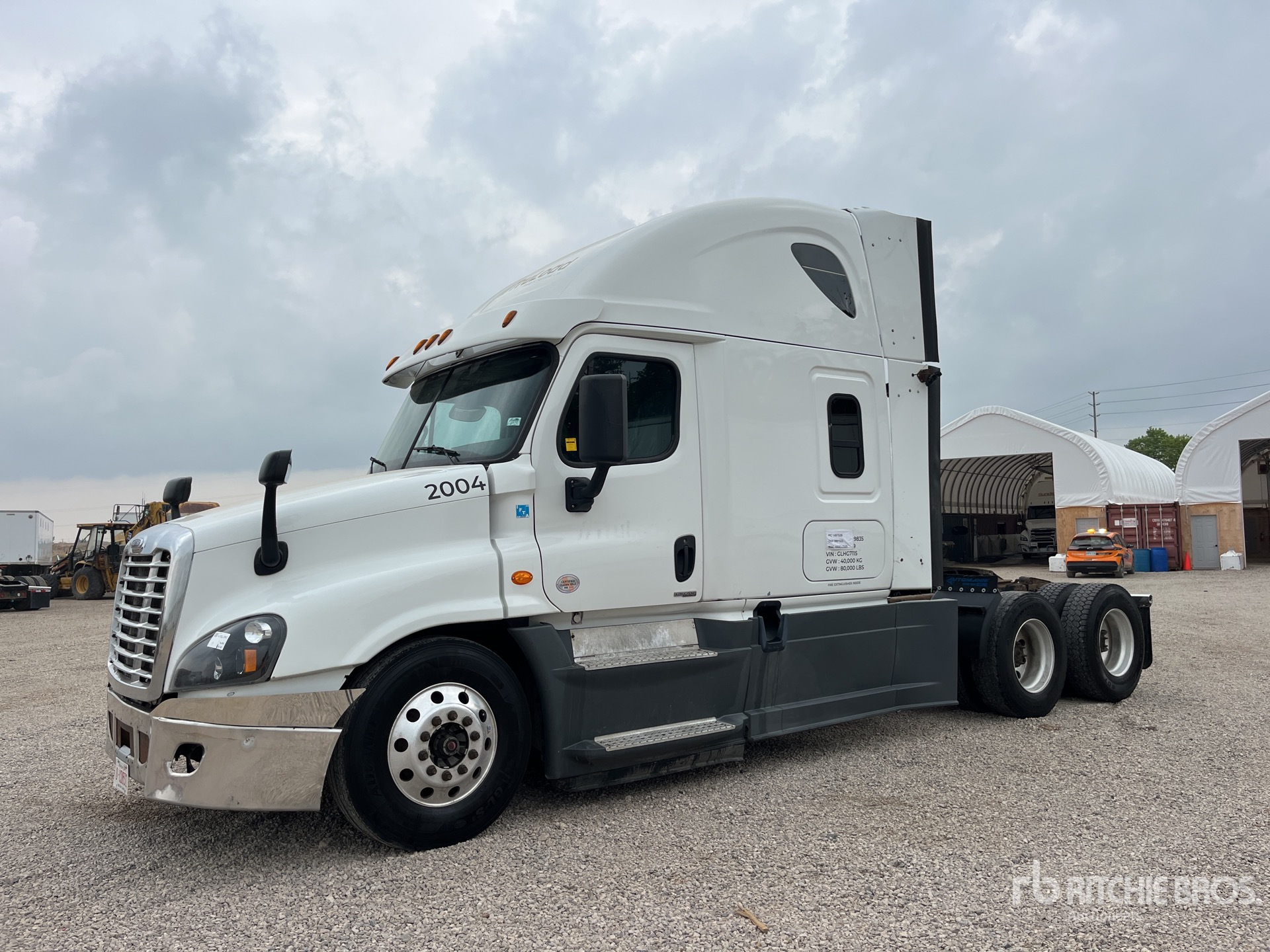 CAMIóN CAMAROTE 2016 FREIGHTLINER