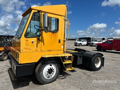 2015 Ottawa 4x2 Spotter Truck