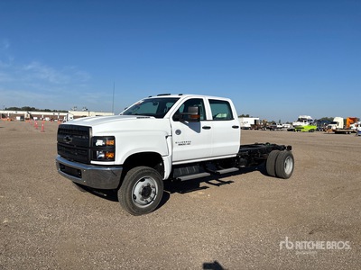 2023 Chevrolet Silverado 6500HD 4x4 Crew Cab Cab and Chassis (Unused)