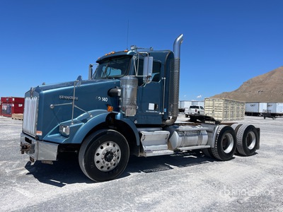 2010 Kenworth T800B 6x4 T/A Dagcabine Trekker