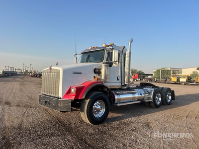 2015 Kenworth T800 6x4 Heavy Haul T/A Day Cab Truck Tractor