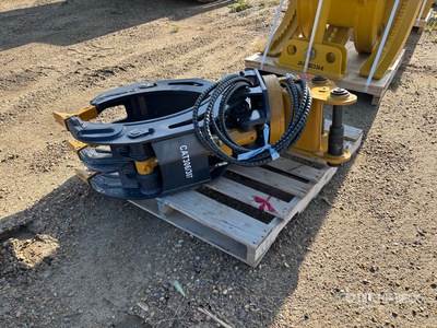 2025 TOFT TOFT04G 13 in Excavator Grapple - Fits 4 - 8 ton Excavator (Unused)