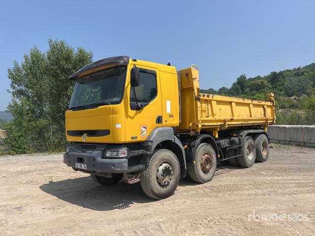 À vendre Camion benne Renault CLR 230