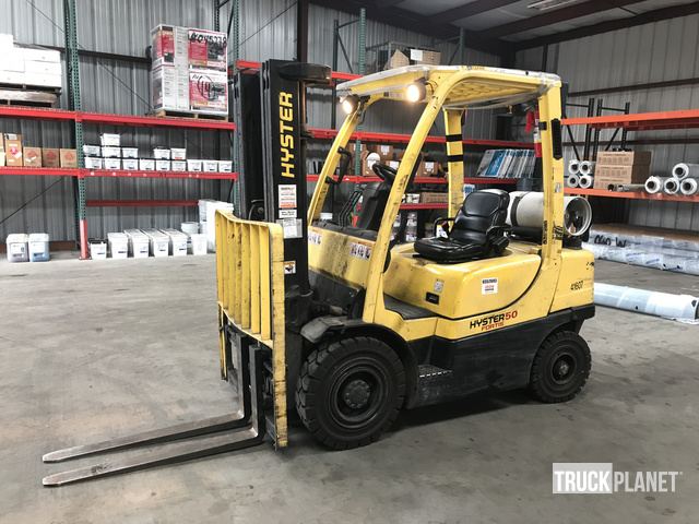 Hyster H50FT Pneumatic Tire Forklift In Portland Oregon