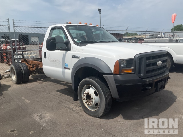CAMIóN CHASIS 2005 FORD F450
