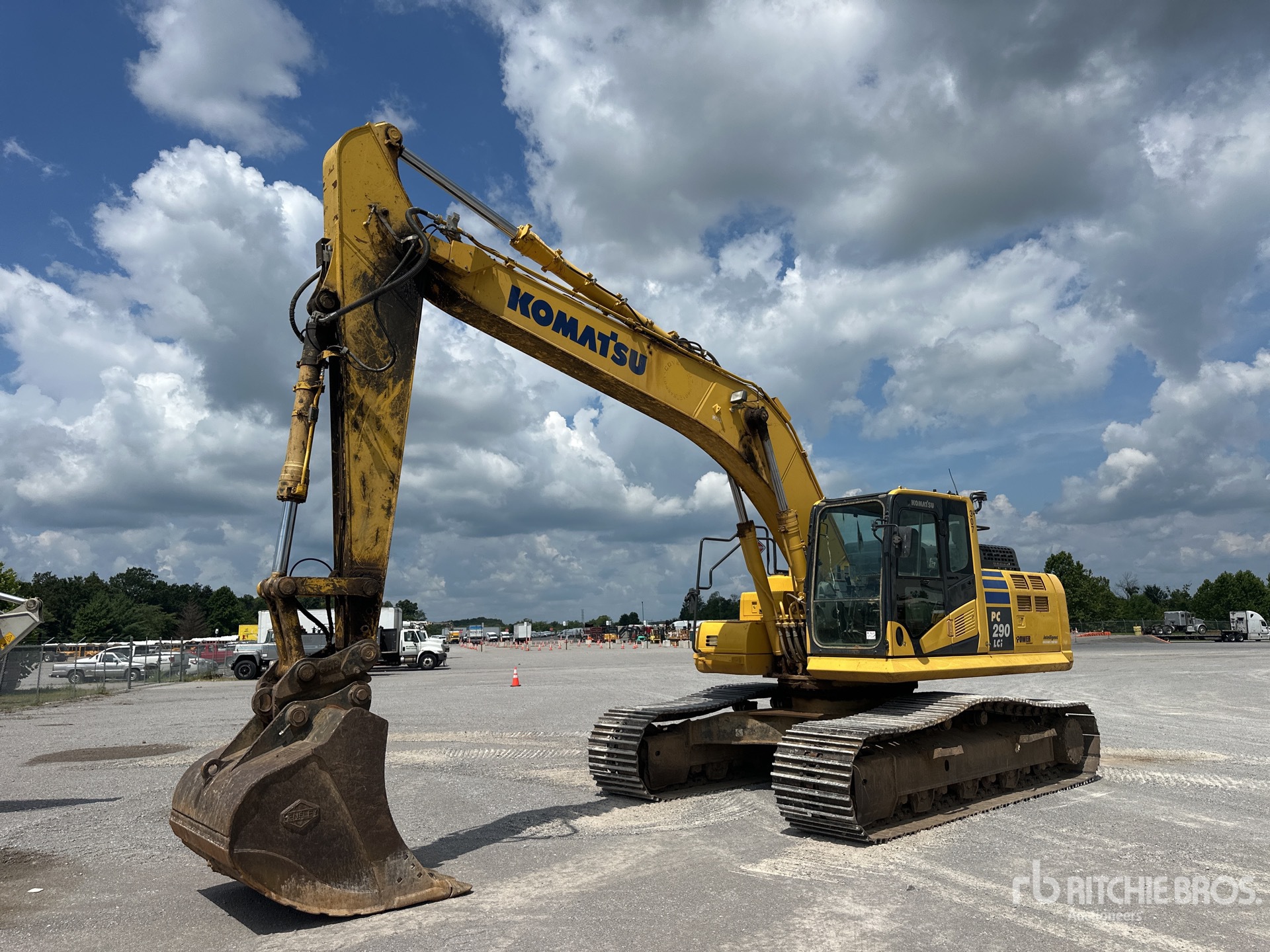 2019 Komatsu PC290LCI-11 Tracked Excavator