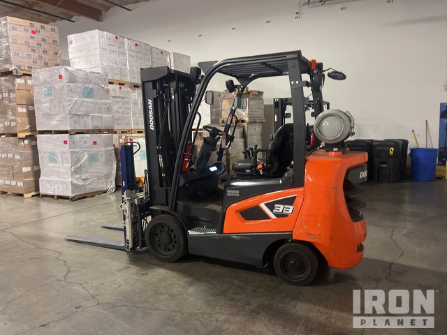 MONTACARGAS 2023 DOOSAN GC33S9LP CUSHION