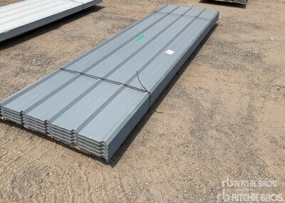 Quantity of (100) 12 ft x 3 ft Sheets of 3600 sq ft Grey Steel Siding Roofing Divers - Industriel (Unused)