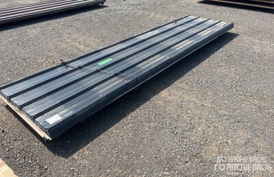 Quantity of (150) 12 ft x 3 ft Sheets of 5400 sq ft Black Steel Siding Roofing Divers - Industriel (Unused)