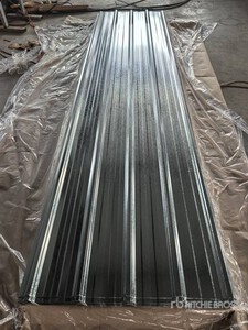 Quantity of (125) 12 ft x 3 ft Sheets of 4500 sq ft Galvanized Steel Siding Roofing Divers - Industriel (Unused)