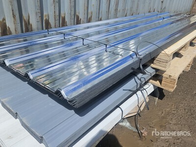Quantity of (100) 10 ft x 3 ft Sheets of 3000 sq ft Galvanized Steel Siding Roofing Divers - Industriel (Unused)