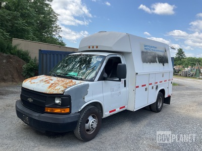 2008 Chevrolet Express G3500 Utility Truck