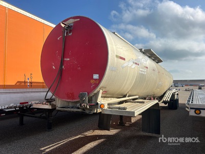 2002 Beall 7000 gal T/A Tanker Trailer