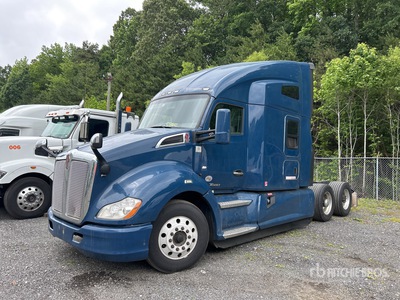 2020 Kenworth T680 6x4 T/A Slaapcabine Trekker (Inoperable)