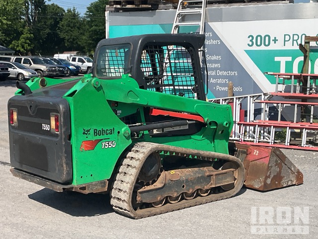 MINI CARGADOR SOBRE ORUGAS 2020 BOBCAT T550