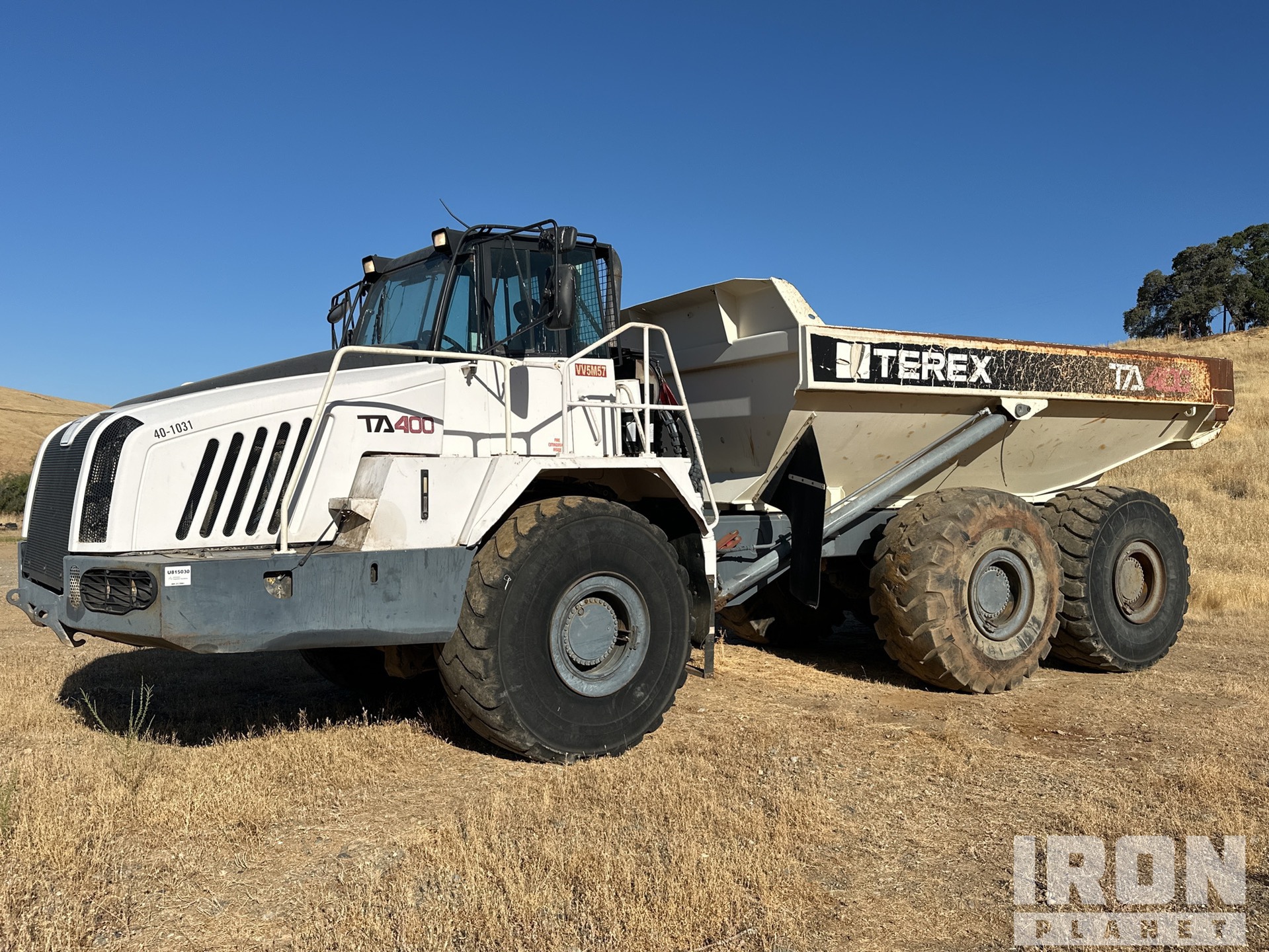 2010 Terex TA400 Articulated Dump Truck in Hornitos, California