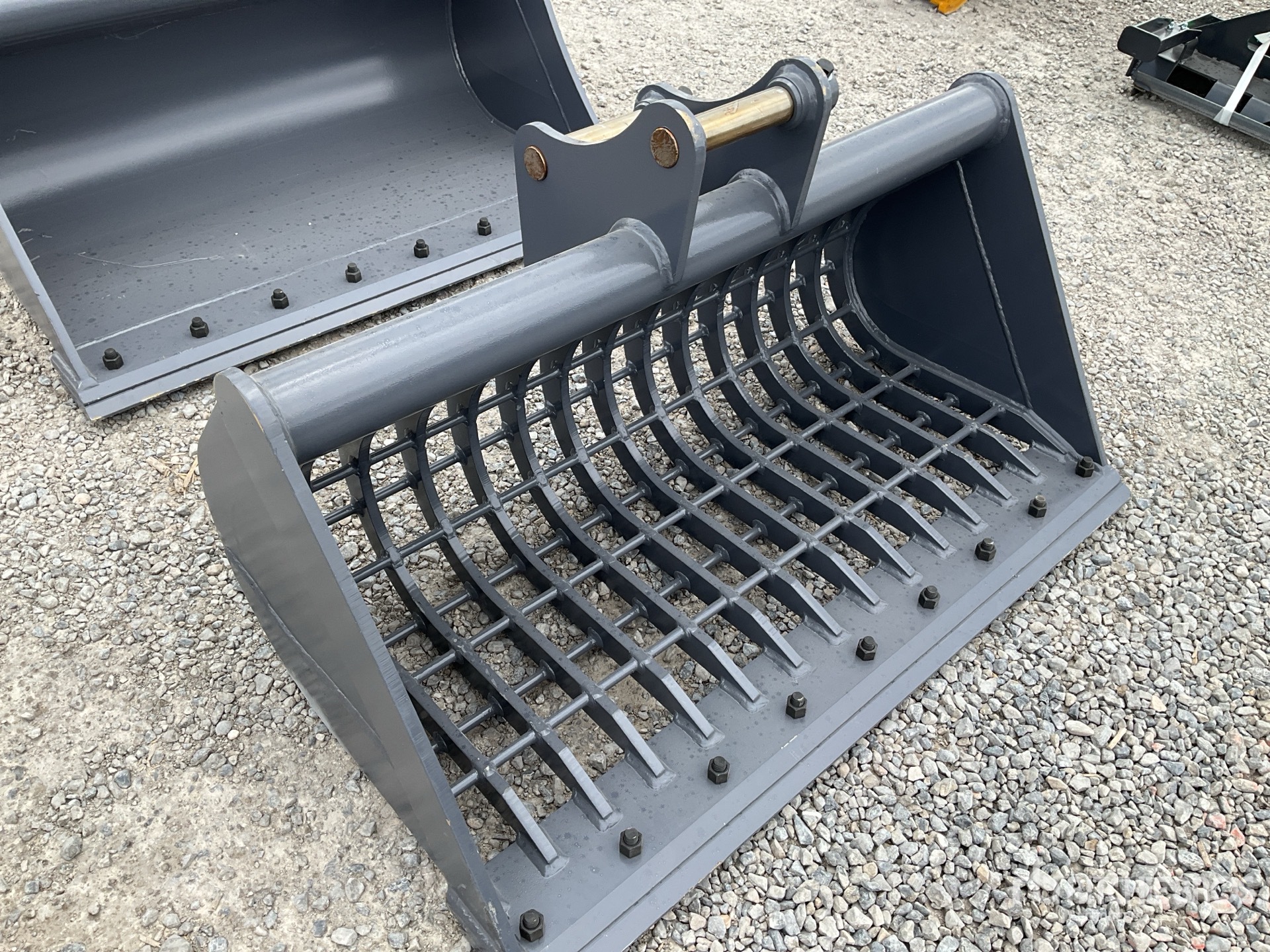 2025 Warrior WBMCS5-1320 Skeleton Excavator Bucket - Fits Caterpillar 305 (Unused)