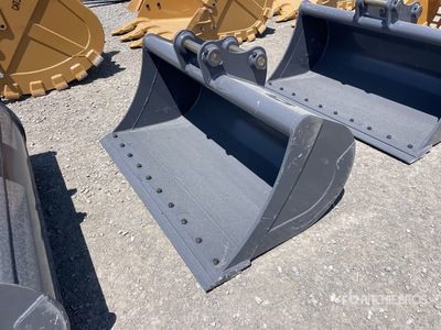 2025 Warrior WBMCC7-1500 60 in Cleanup Excavator Bucket - Fits Caterpillar 307 (Unused)